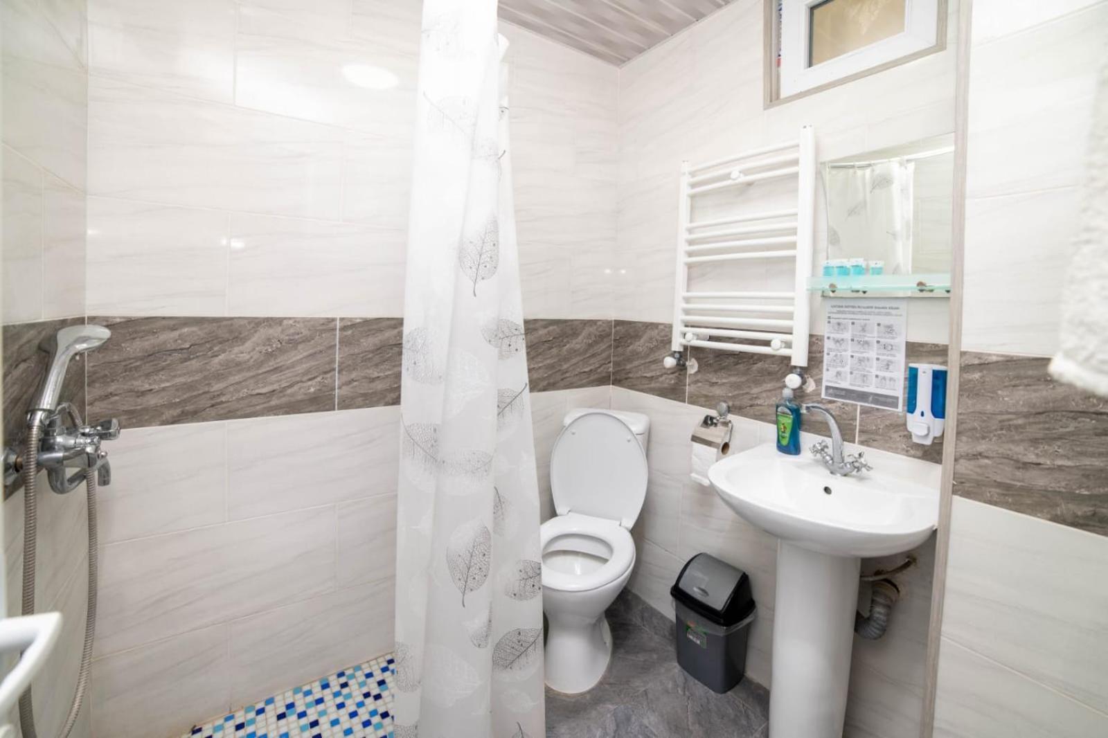 Guest House Kavkasioni 33 Telavi Exteriér fotografie